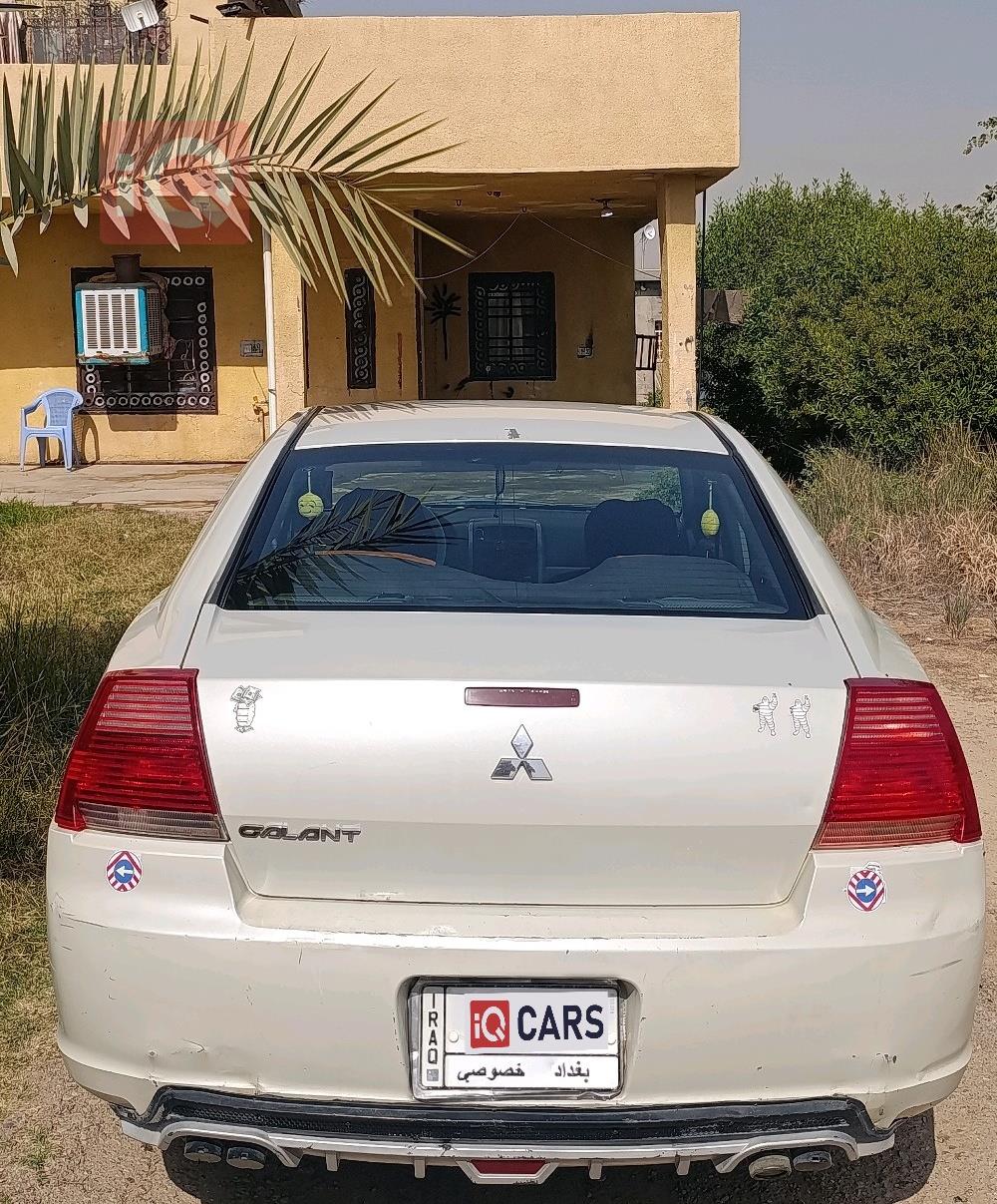 ميتسوبيشي جالنت